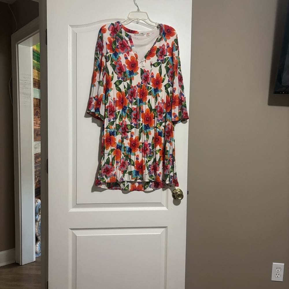 Sunny Leigh Multicolor Floral Pleated Dress